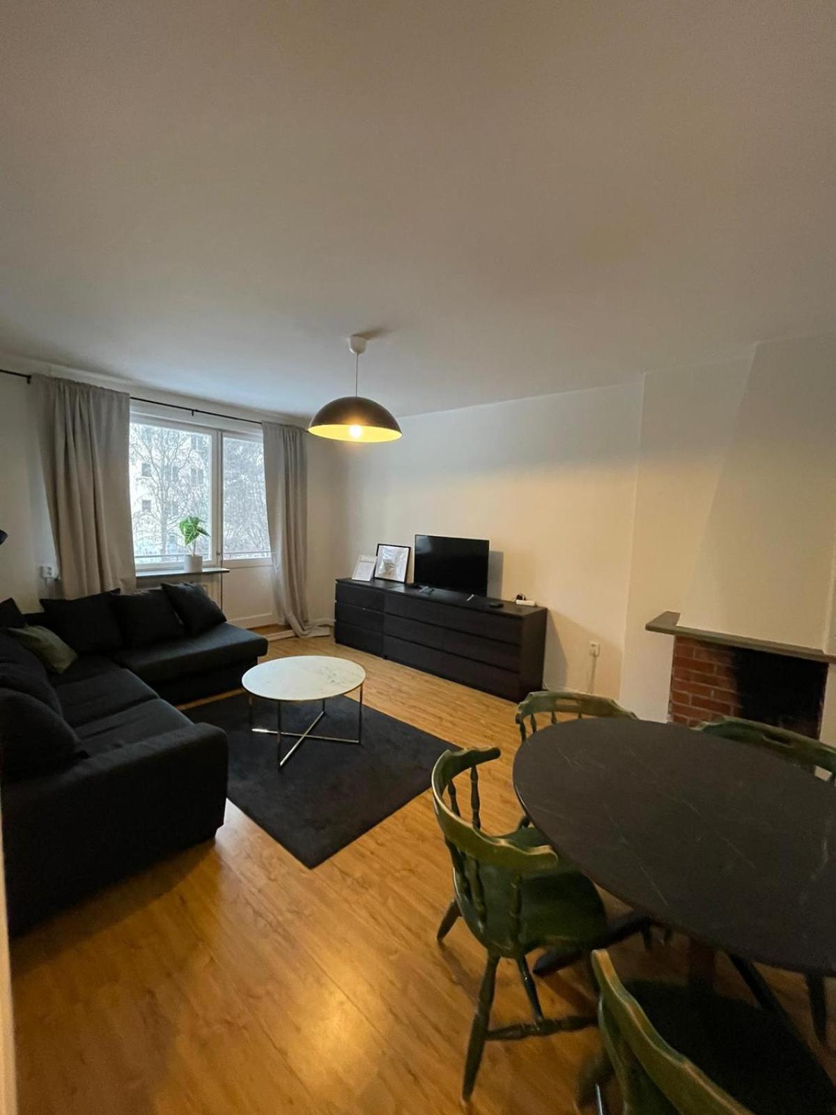 Flatin Erbjuder Laegenheter I Soedra Stockholm Apartment Exterior foto