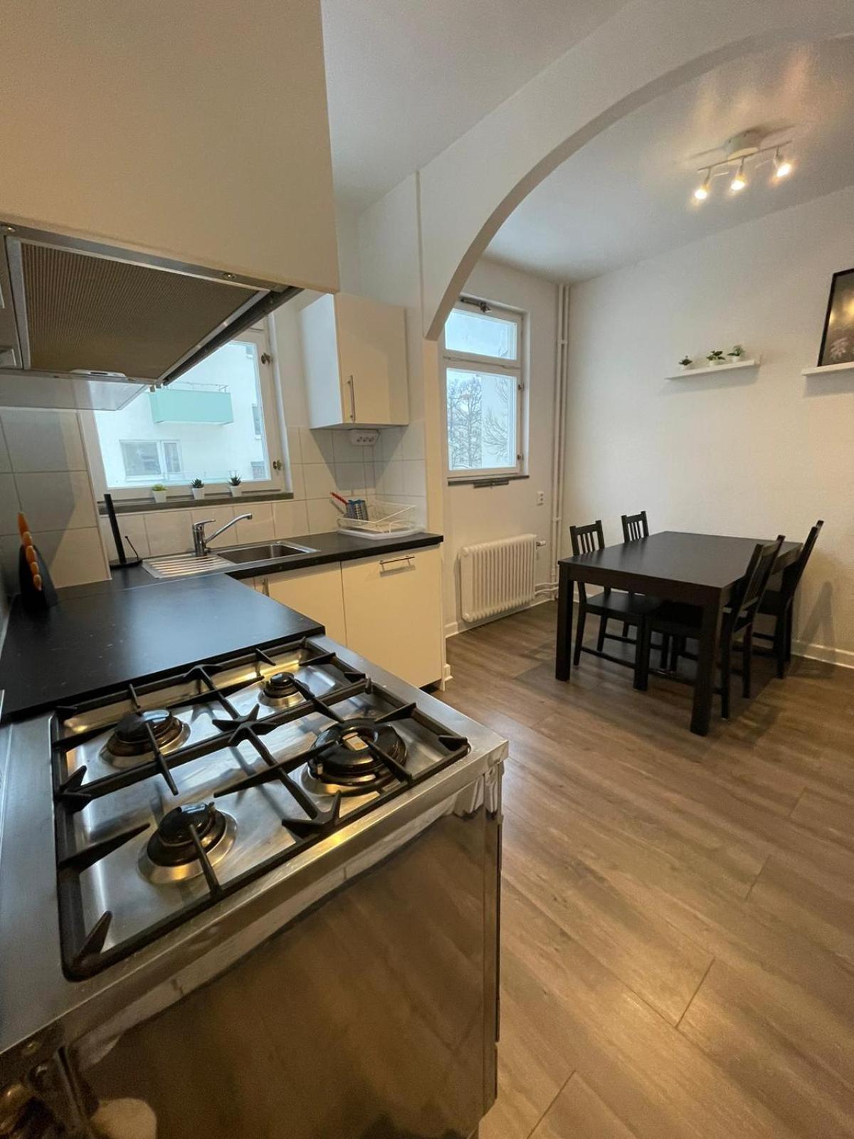 Flatin Erbjuder Laegenheter I Soedra Stockholm Apartment Exterior foto