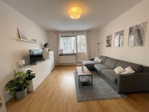 Flatin Erbjuder Laegenheter I Soedra Stockholm Apartment Exterior foto